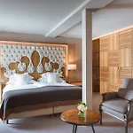 Carlton - The Leading Of The World Hotel