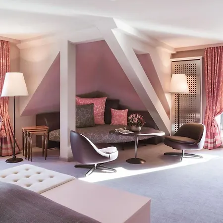 Carlton - The Leading Of The World Hotel