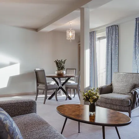 Carlton - The Leading Of The World 5* Sankt Moritz