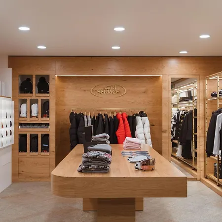 Carlton - The Leading Of The World 5* St. Moritz