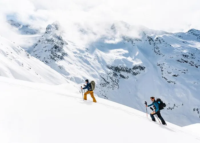 Carlton - The Leading Of The World 5*