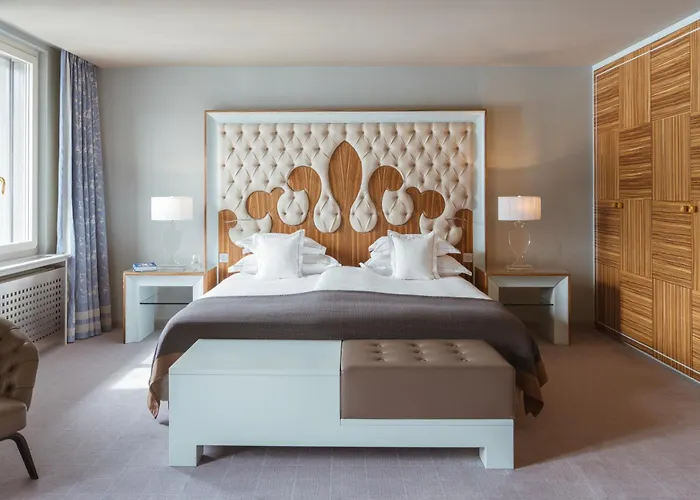 Carlton - The Leading Of The World Szálloda 5*