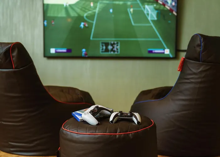 Carlton - The Leading Of The World 5*