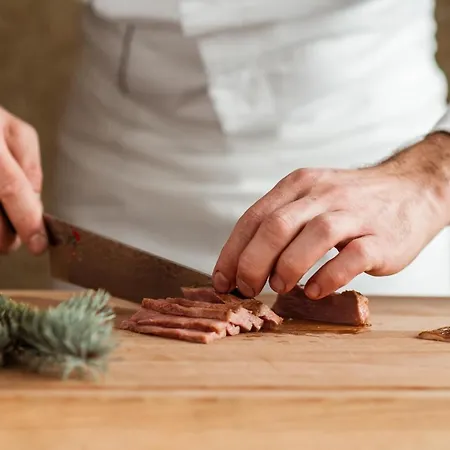 Hotel Carlton - The Leading Of The World 5*