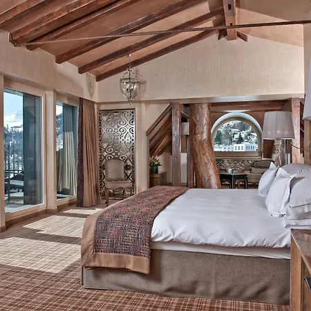 Hotel Carlton - The Leading Of The World