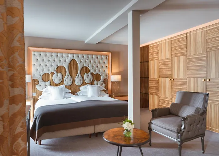 Carlton - The Leading Of The World 酒店